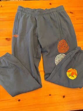 NWOT Adidas Mens Blue Hypersport Printed Elastic Waist Tapered
Track Pants Large